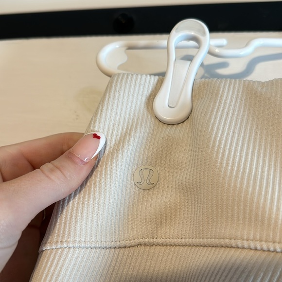 brushed softstreme ribbed lululemon pants - Picture 3 of 3